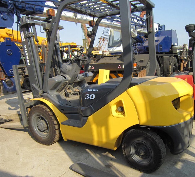 xe nâng tại quận thủ đức